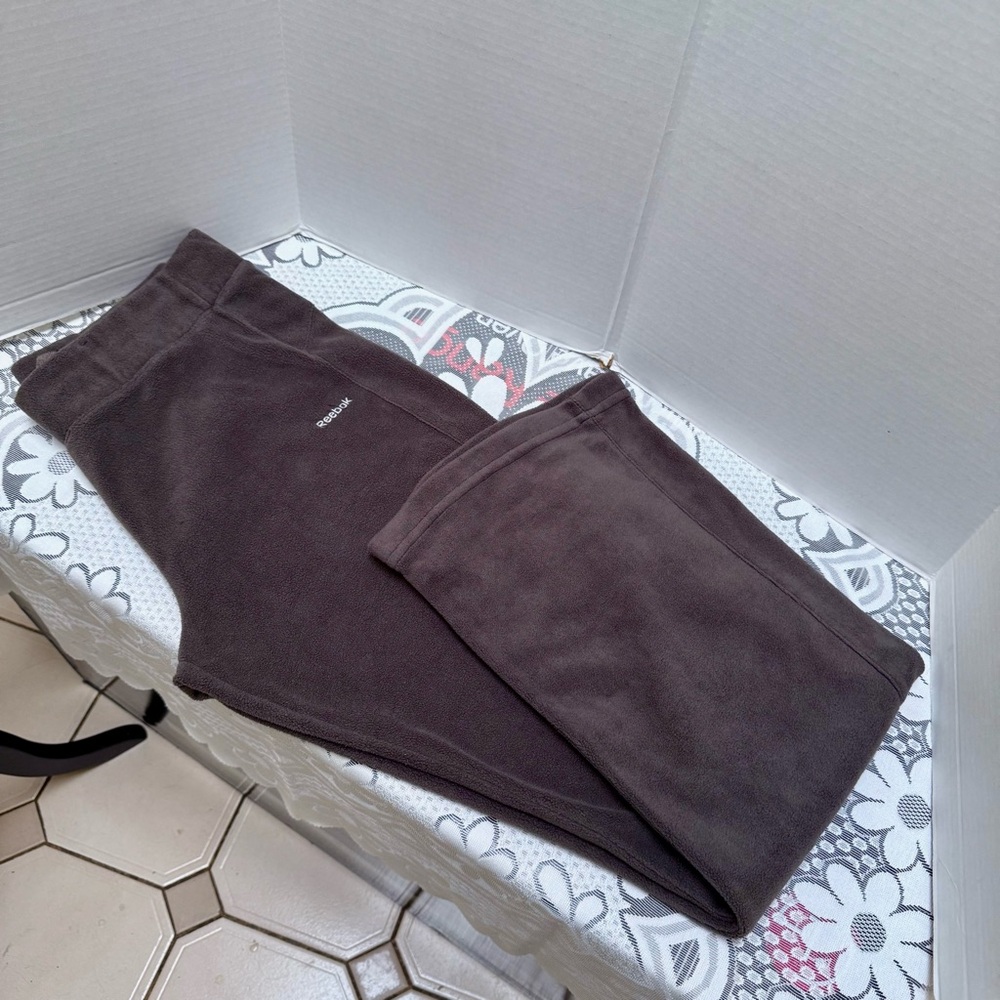 REEBOK PANTS MUSHROOM BROWN LIGHTWEIGHT POLARFLEECE ACTIVEWEAR SIZE JNRS MEDIUM